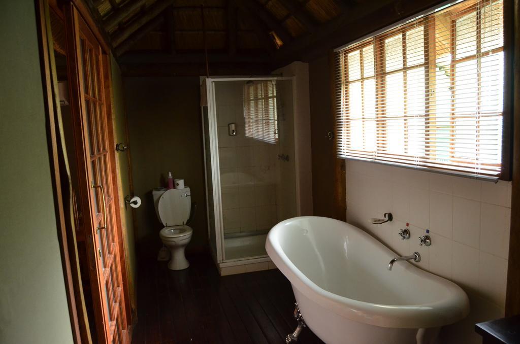 Acasia Guest Lodge Коматипорт Экстерьер фото